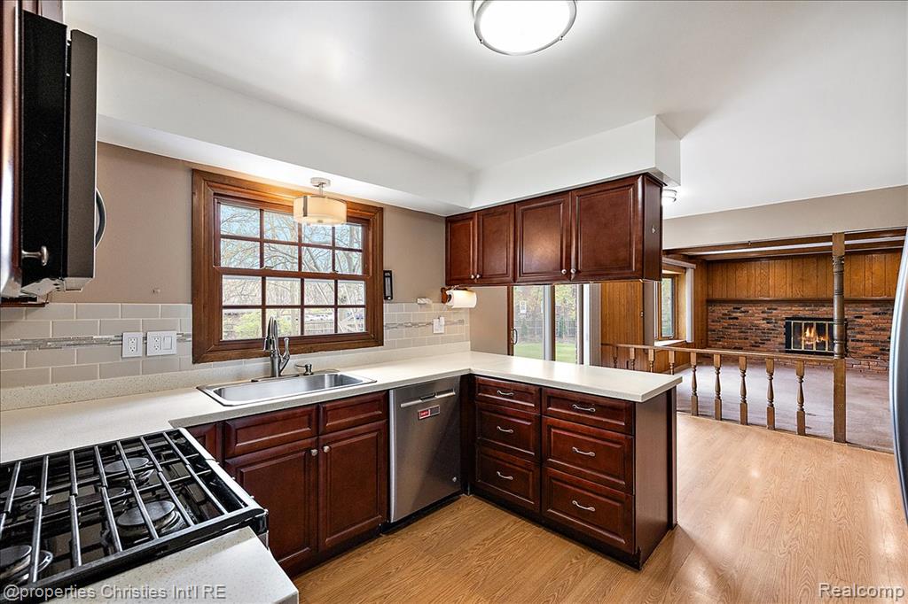 41501 Ladywood Court, Northville, MI 48168 — Photo 13