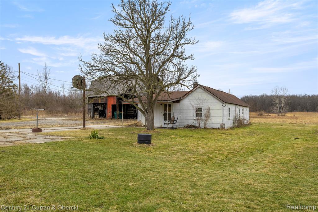 12394 Wahrman Street, Romulus, MI 48174 — Photo 11