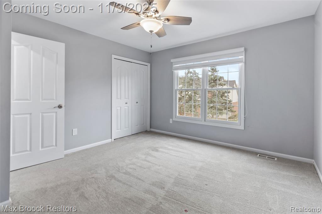 5366 Midchester Court, West Bloomfield, MI 48324 — Photo 31