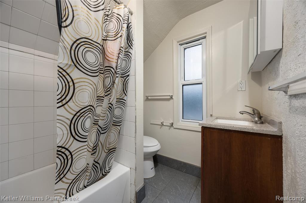 7275 Orchard Avenue, Warren, MI 48091 — Photo 13