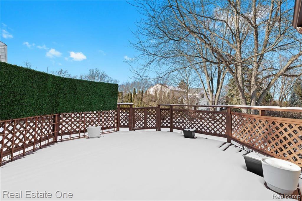 909 Alpine Court, Brighton, MI 48116 — Photo 23
