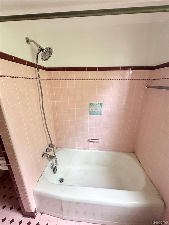 590 W HILDALE Avenue, Highland Park, MI 48203 — Photo 32