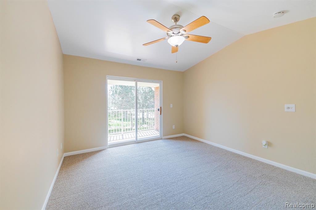491 MULBERRY Street, Wyandotte, MI 48192 — Photo 17