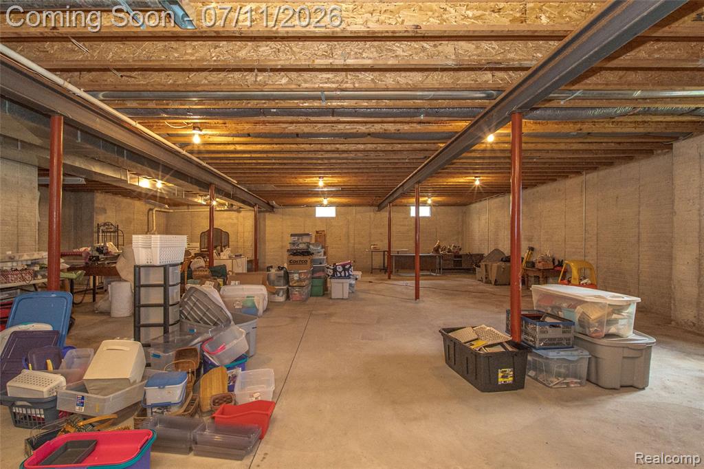 7893 Lantern Drive, Almont, MI 48003 — Photo 67
