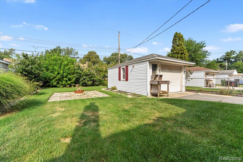 9684 Fox Avenue, Allen Park, MI 48101 — Photo 26