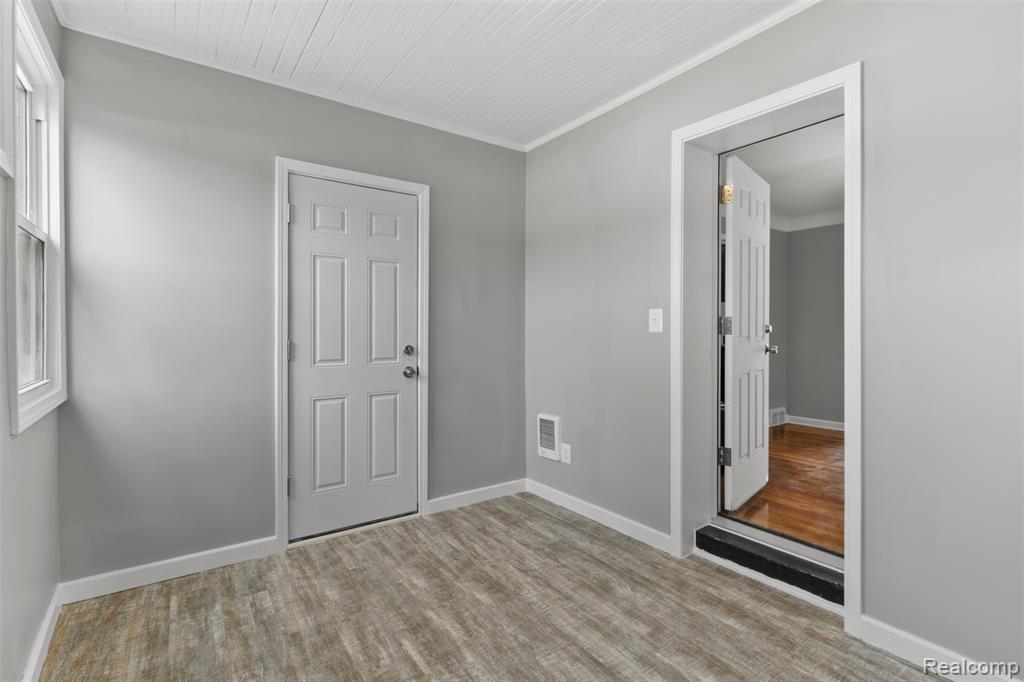 17175 Greenlawn Street, Detroit, MI 48221 — Photo 14