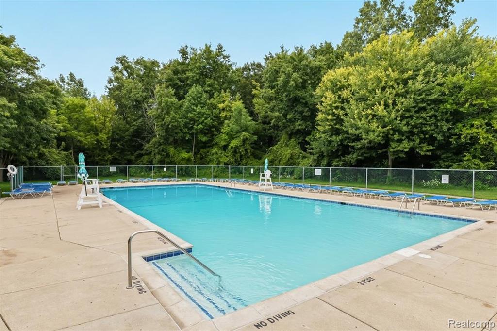 45900 Gainsborough Drive, Canton, MI 48187 — Photo 46