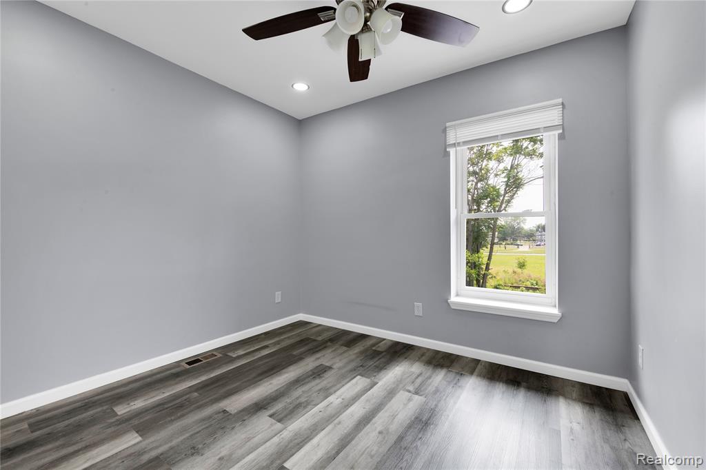 2653 LOTHROP Street, Detroit, MI 48206 — Photo 20