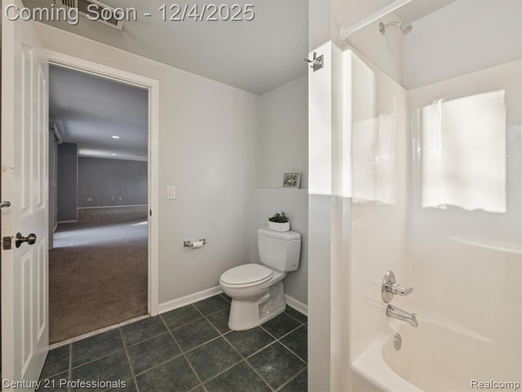 1062 Key West Court, Orion, MI — Photo 44