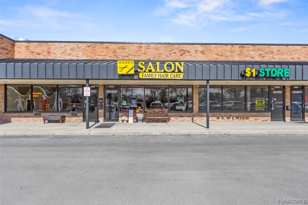 40400 Five Mile Rd, Plymouth, MI 48170 — Photo 2