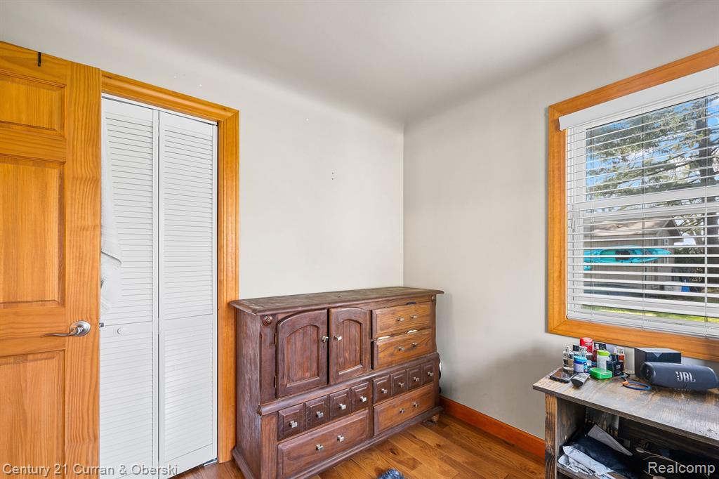 417 CHICAGO Drive, Howell, MI 48843 — Photo 27