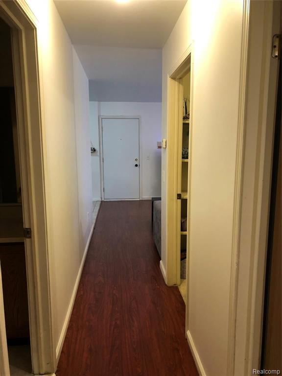 35471 HICKORY WOODS DR, Clinton Twp, MI 48035 — Photo 21