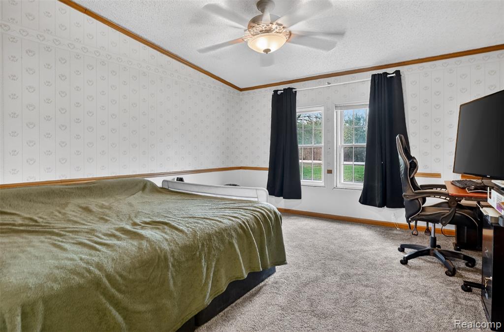 11011 Hamburg Road, Whitmore Lake, MI 48189 — Photo 14