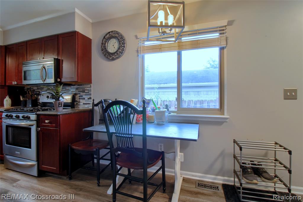 7367 Cavell Street, Westland, MI — Photo 5
