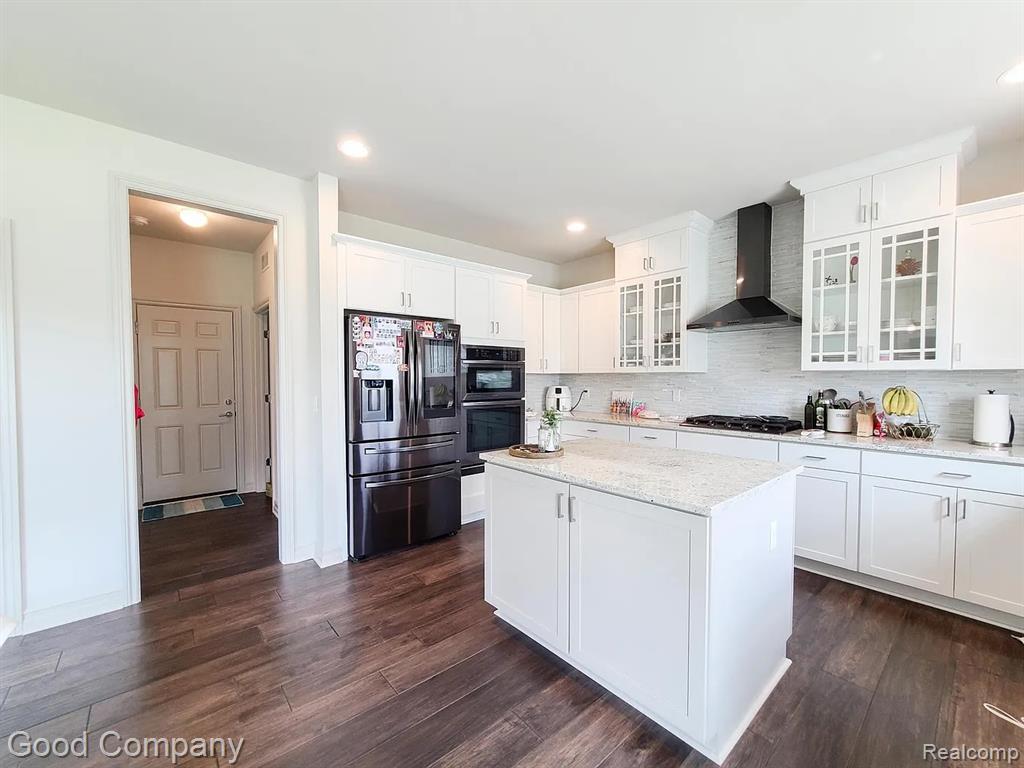 5342 Rangemore Drive, Troy, MI 48085 — Photo 14