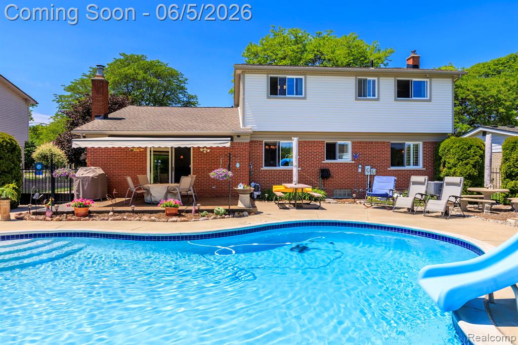 32040 Cambridge Drive, Warren, MI 48093 — Photo 41