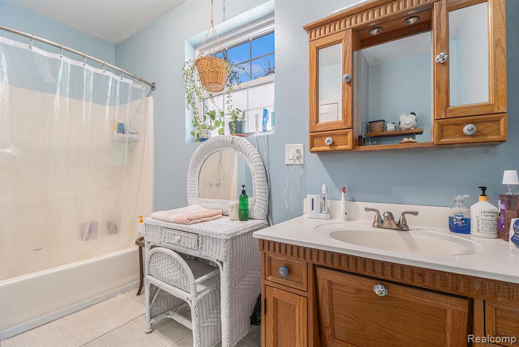 935 Ottawa Avenue, Ypsilanti, MI 48198 — Photo 11