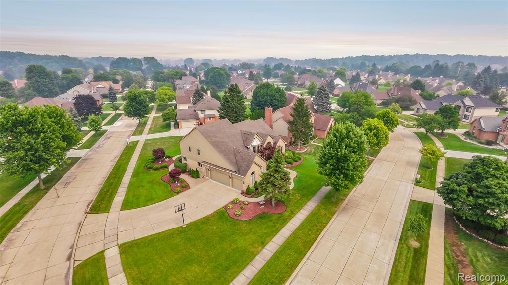 43352 Chardonnay Drive, Sterling Heights, MI 48314 — Photo 80