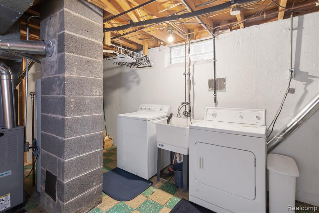 6523 N Vernon Street, Dearborn Heights, MI 48127 — Photo 18