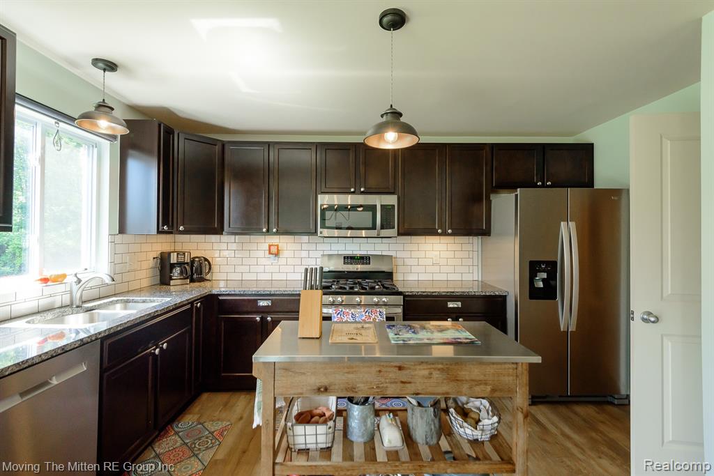 42773 Colonial Road, Van Buren, MI 48111 — Photo 7