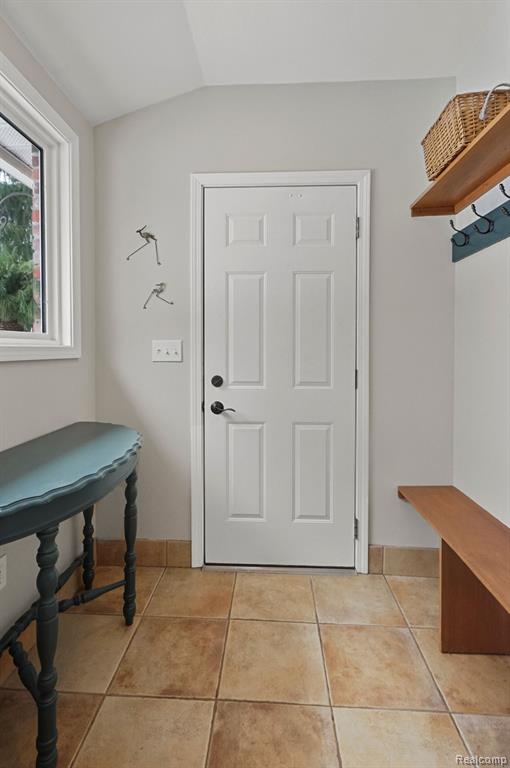 4414 BRANDYWYNE Drive, Troy, MI 48098 — Photo 27