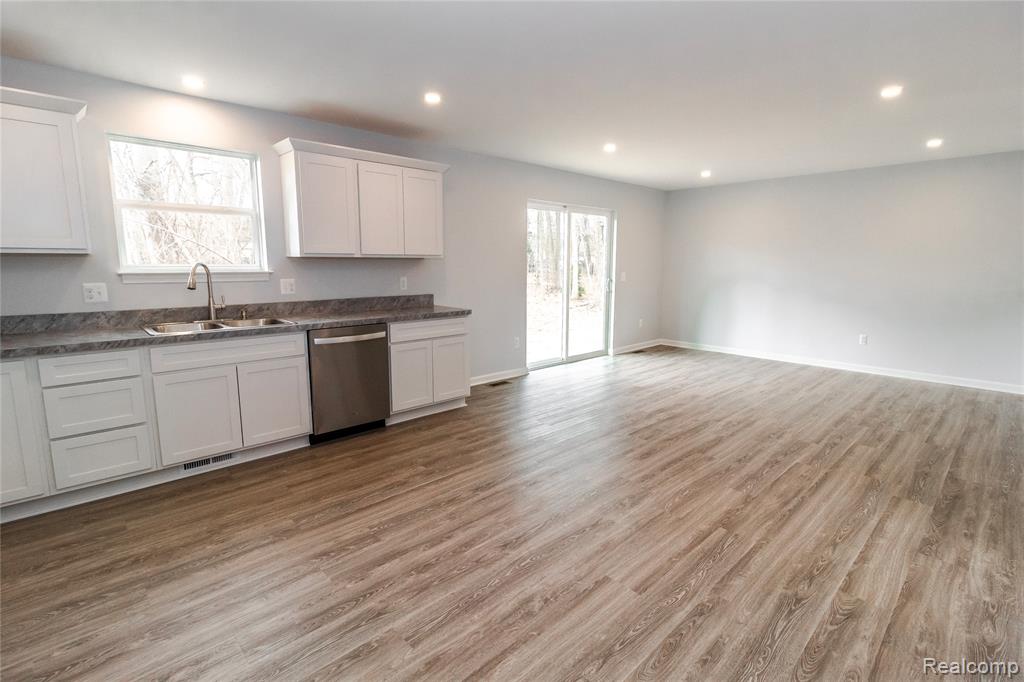 5155 Coldwater Road, Lapeer, MI 48446 — Photo 5