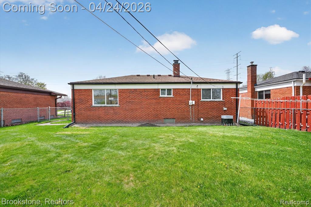 30428 Iroquois Drive, Warren, MI 48088 — Photo 34