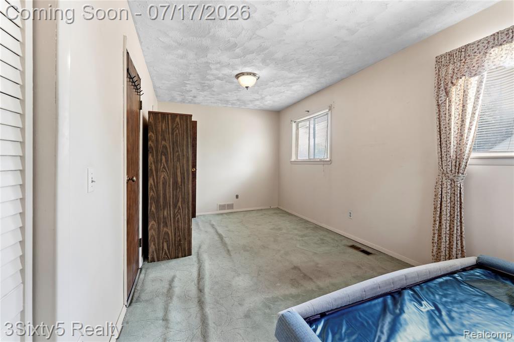 6732 Beech Daly Road, Taylor, MI 48180 — Photo 21