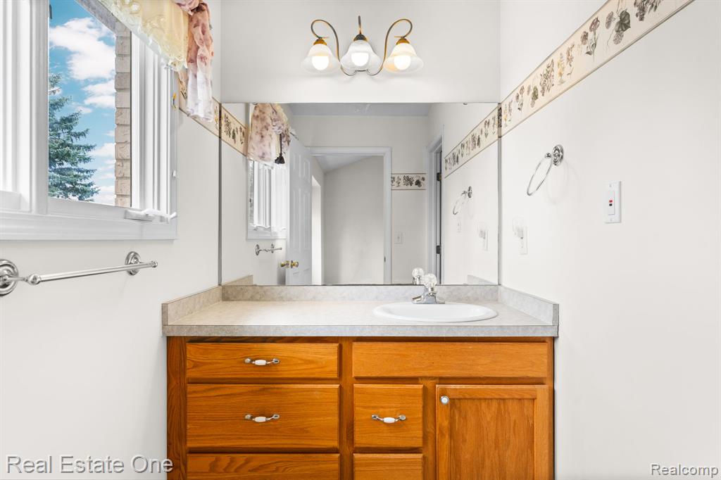 9305 Rotondo Drive, Howell, MI 48855 — Photo 28