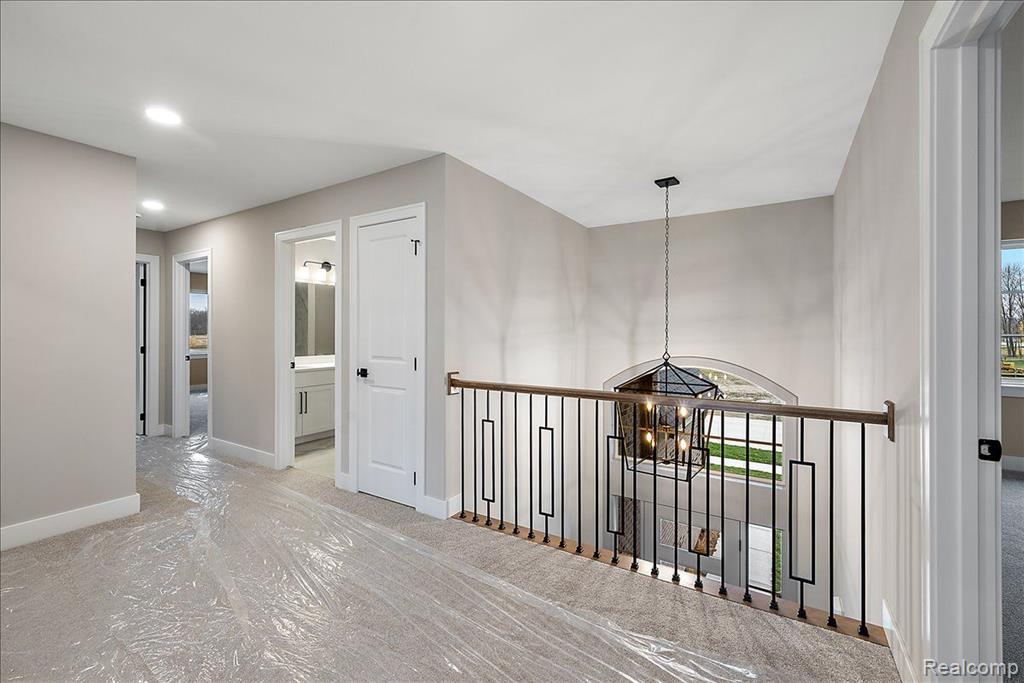 50896 MISTWOOD Drive, Macomb, MI 48042 — Photo 48