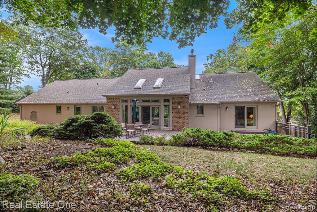 3125 N Tipsico Lake Road, Hartland, MI 48353 — Photo 36