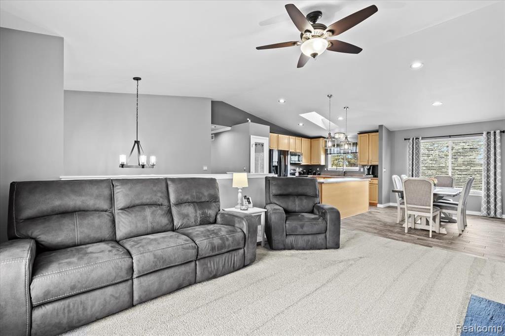9275 Parkland Drive, Ypsilanti, MI 48197 — Photo 5