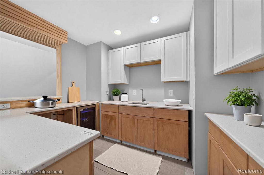 2076 Shore Hill Court, West Bloomfield, MI 48323 — Photo 24