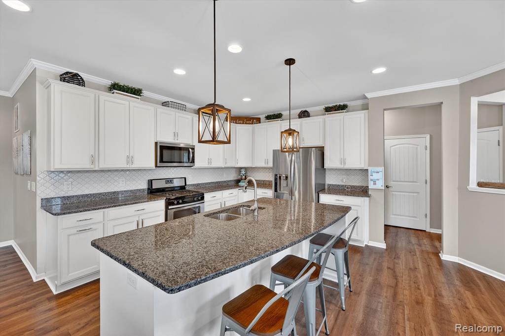 990 Shay Street E, Canton, MI 48188 — Photo 23