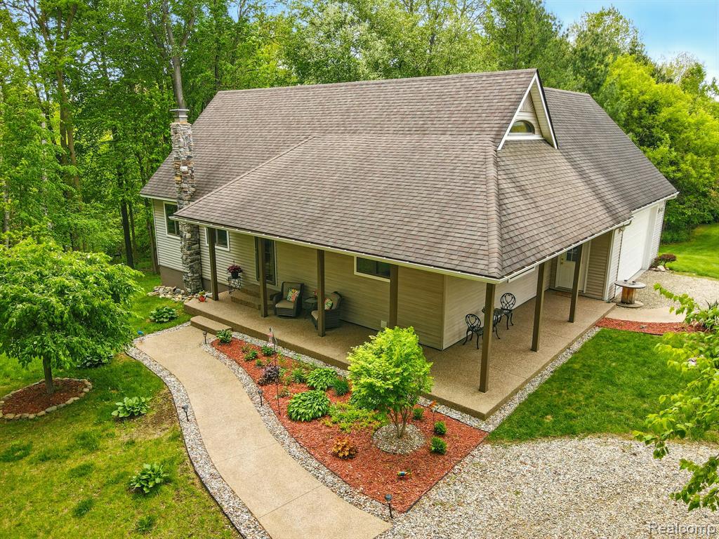 5960 Kidder Road, Almont, MI 48003 — Photo 2