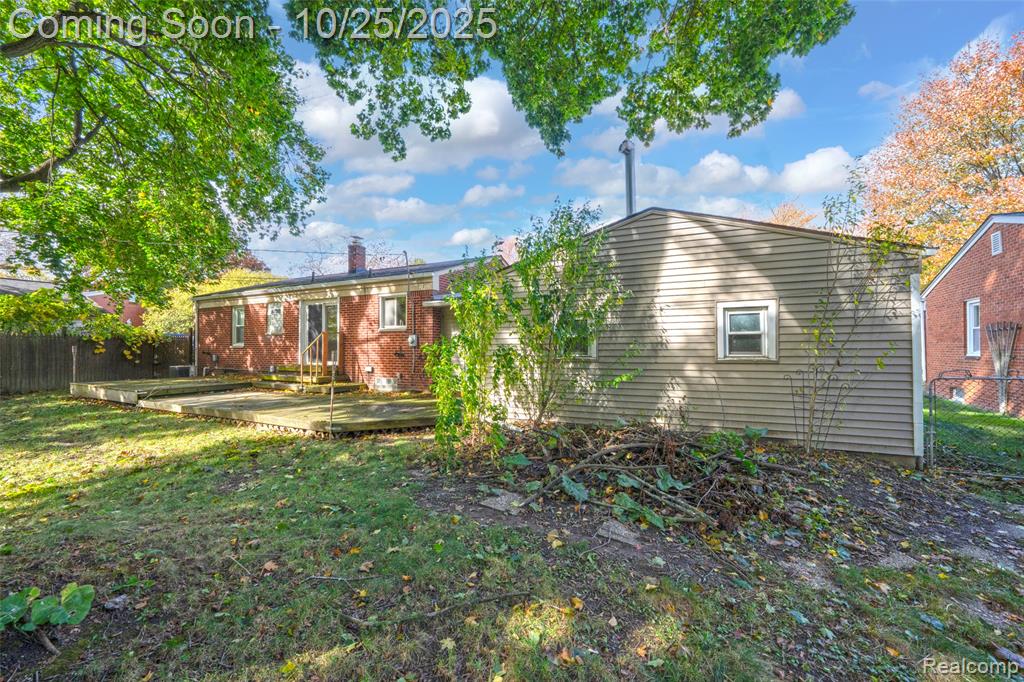 4073 Silver Birch Drive, Waterford, MI 48329 — Photo 26