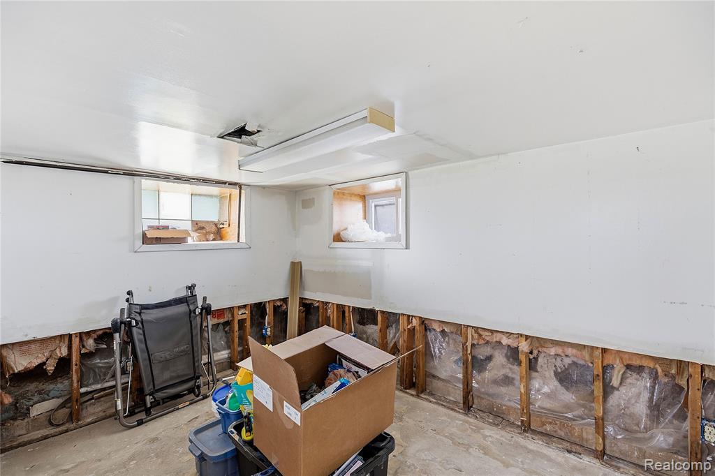 725 Mason Road, Howell, MI 48843 — Photo 25