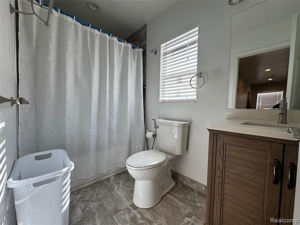 6438 Barrie Street, Dearborn, MI 48126 — Photo 25