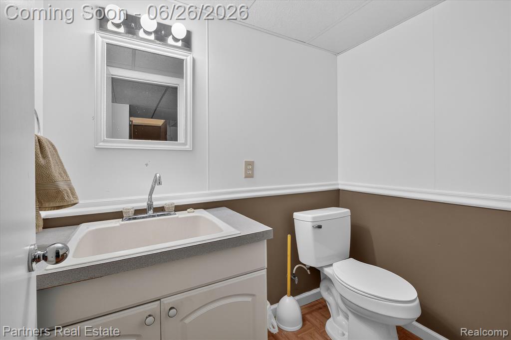 627 W Caledonia Street, Howell, MI 48843 — Photo 48