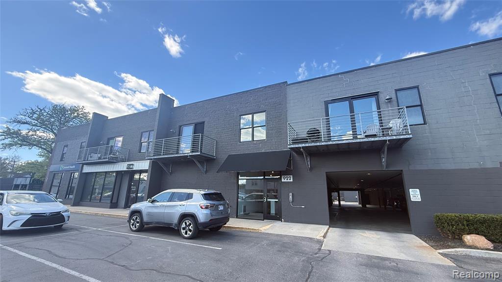 922 N Main Street, Royal Oak, MI 48067 — Photo 37