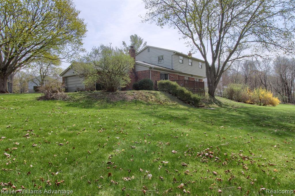 46895 BETTYHILL, Plymouth, MI 48170 — Photo 35