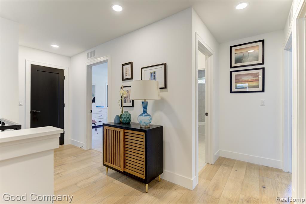 804 Irving Avenue, Royal Oak, MI 48067 — Photo 50