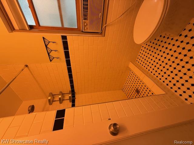609 Elkinford Drive, White Lake, MI 48383 — Photo 29