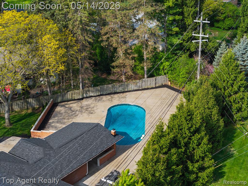6739 White Pine Court, Bloomfield Hills, MI 48301 — Photo 53