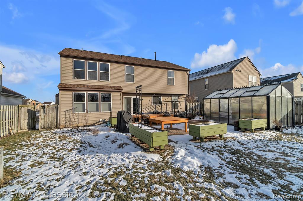 7842 BERWICK Drive, Ypsilanti, MI 48197 — Photo 46