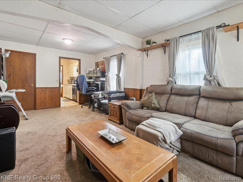 914 COMFORT Street, Lansing, MI 48915 — Photo 8