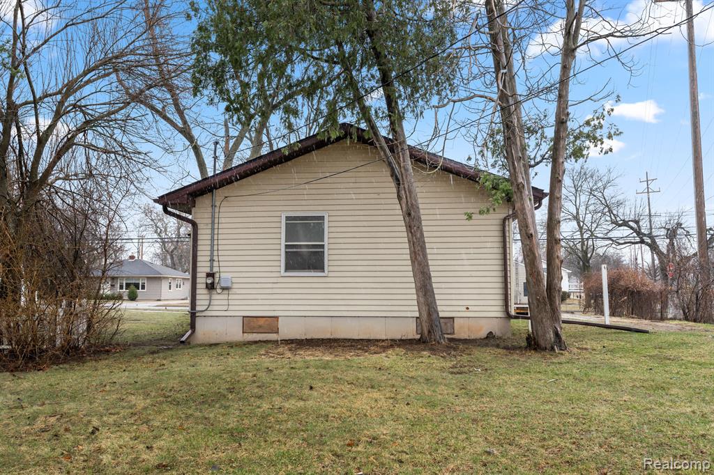 580 W MIDDLE Street, Chelsea, MI 48118 — Photo 19