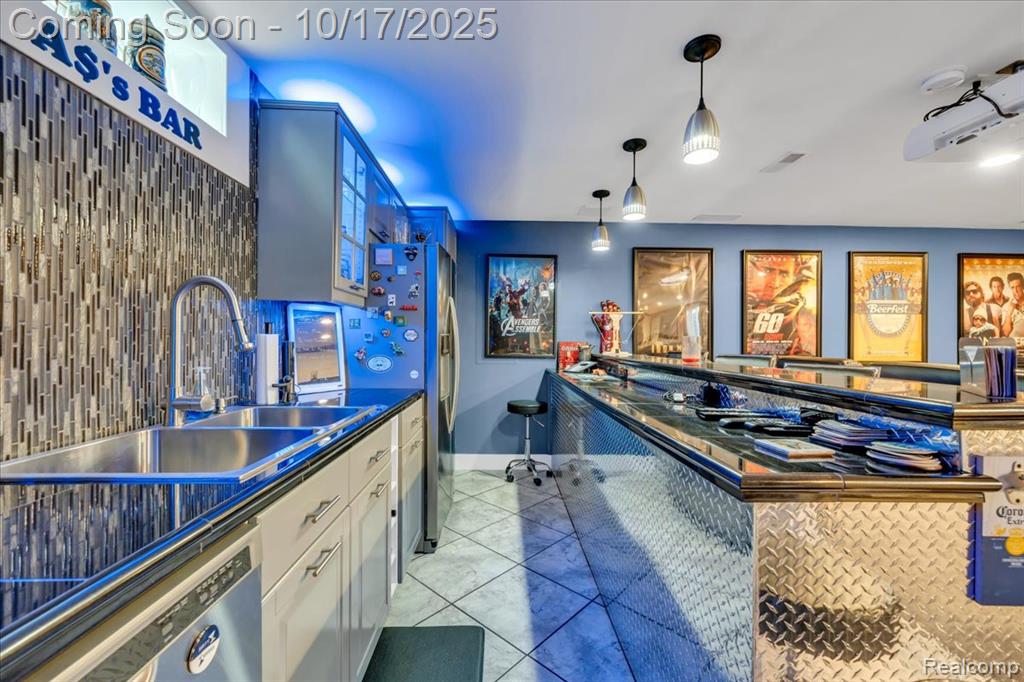 818 Longfellow Avenue, Royal Oak, MI 48067 — Photo 56