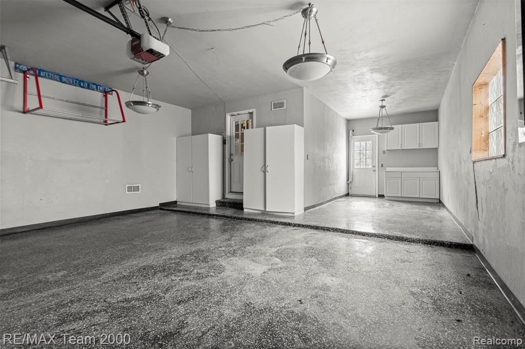 741 Briarcliff Drive, Grosse Pointe Woods, MI 48236 — Photo 62