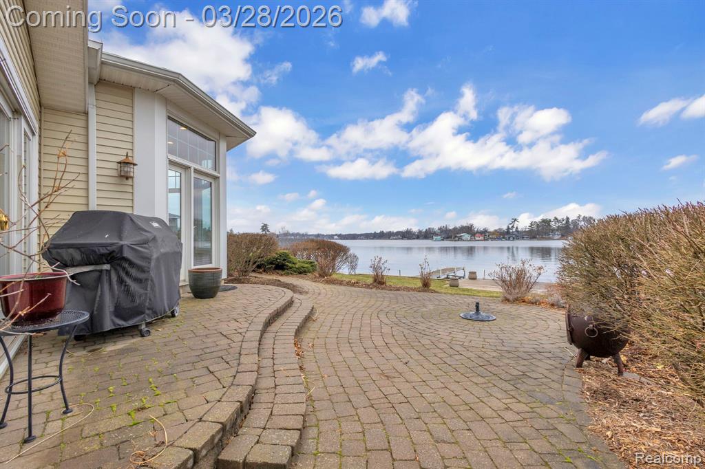 664 King Circle, Lake Orion, MI 48362 — Photo 47